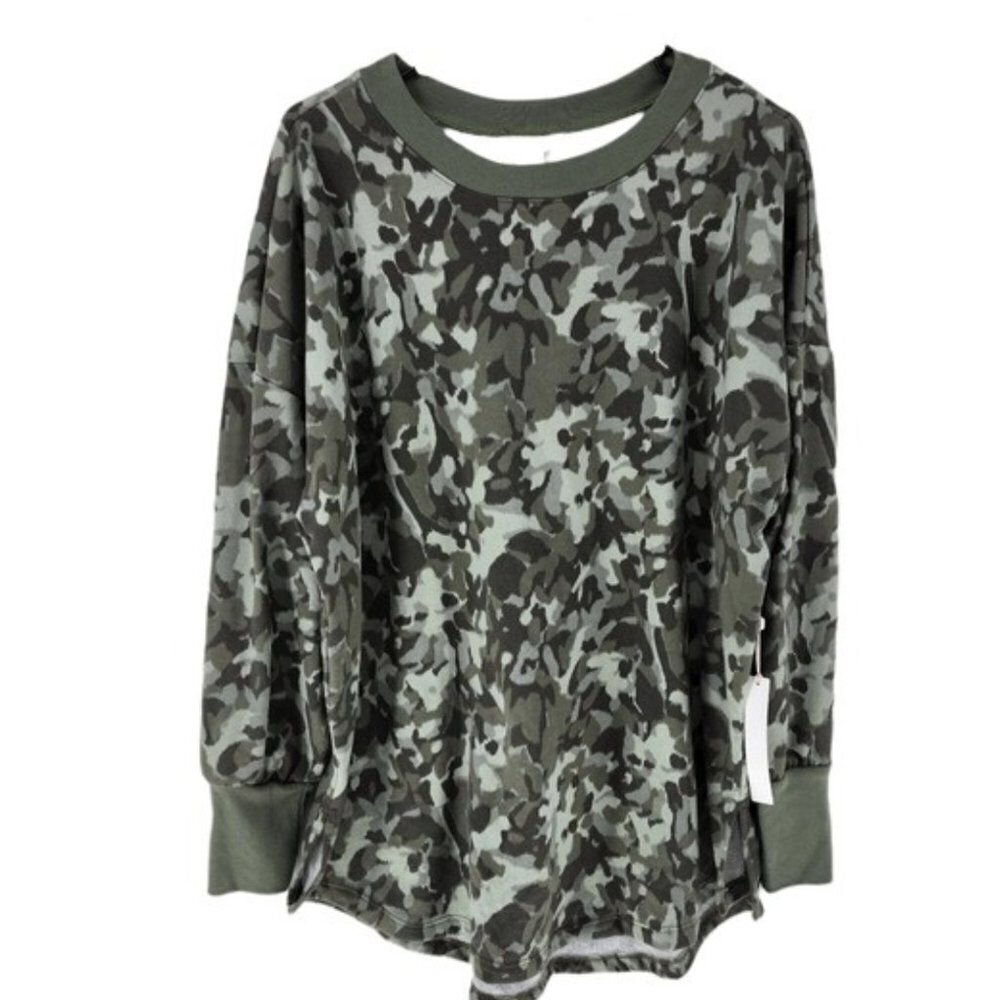 Caslon Men's Green Camouflage Crew Neck Long Sleeve Shirt - XL